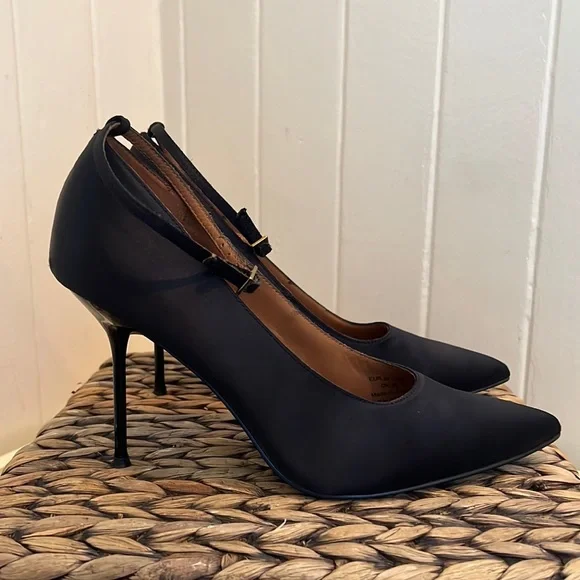 & Other Stories Satin Stiletto Heels in Black - Picture 2 of 15
